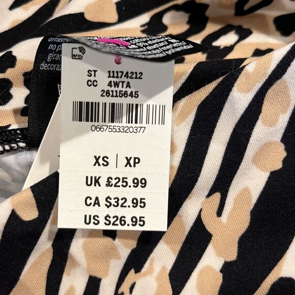 Pink by Victoria Secret bundle or two bike shorts both size XS. - Picture 3 of 11